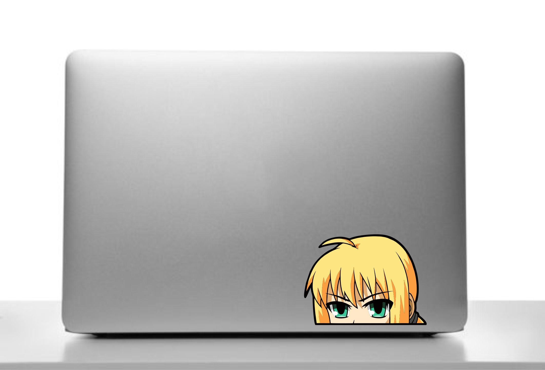 Saber Peeker