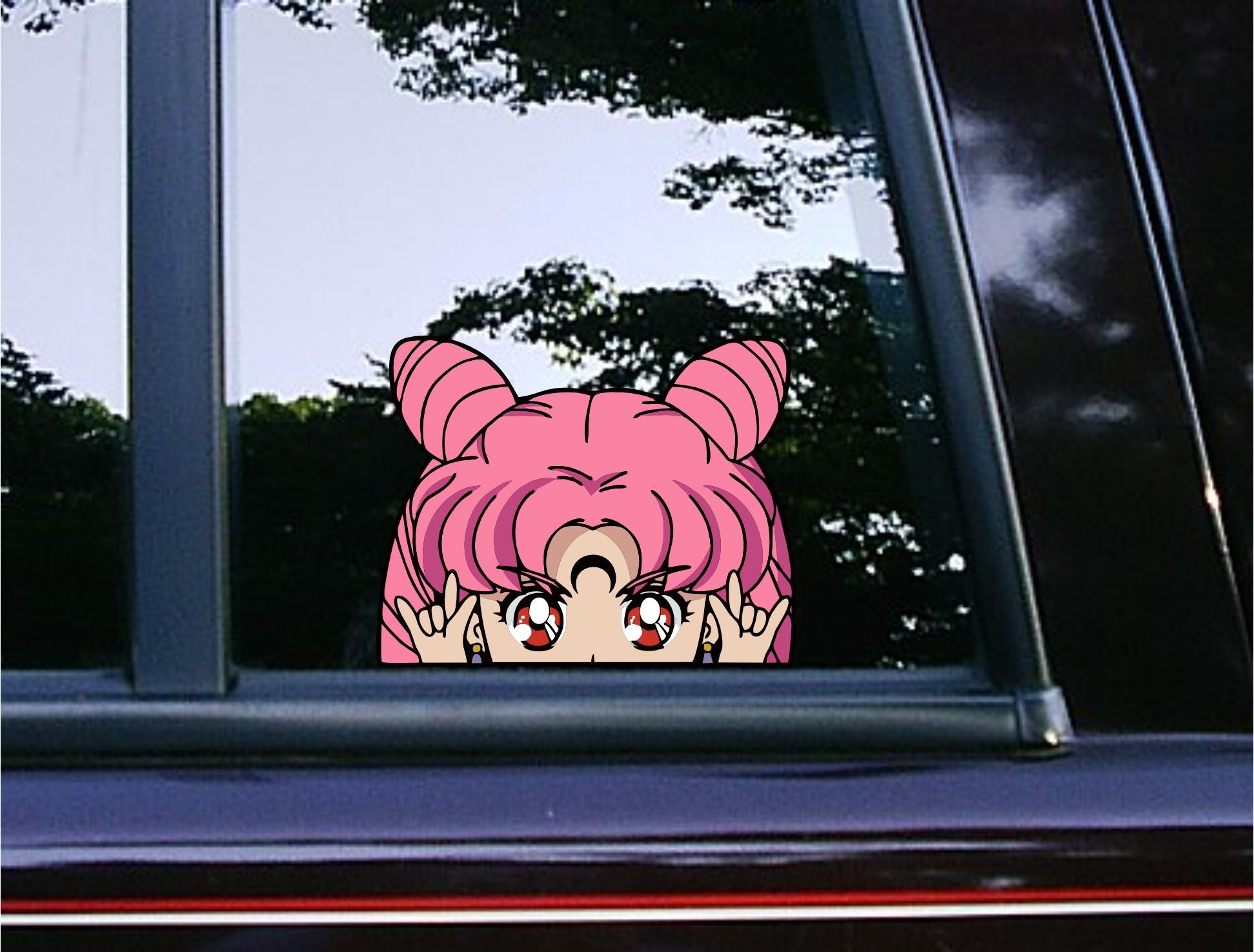 Chibiusa Peeker