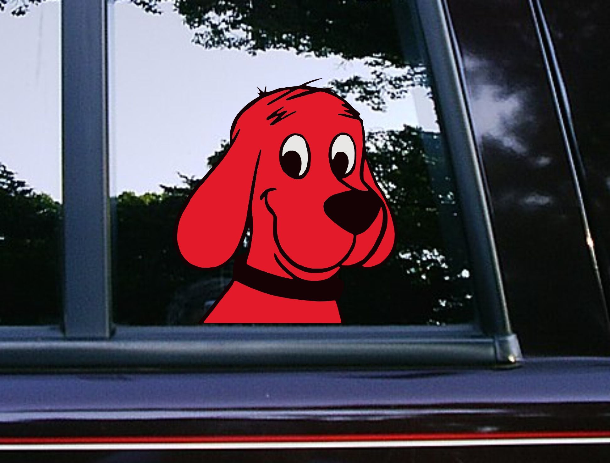 Clifford the Big Red Dog Peeker