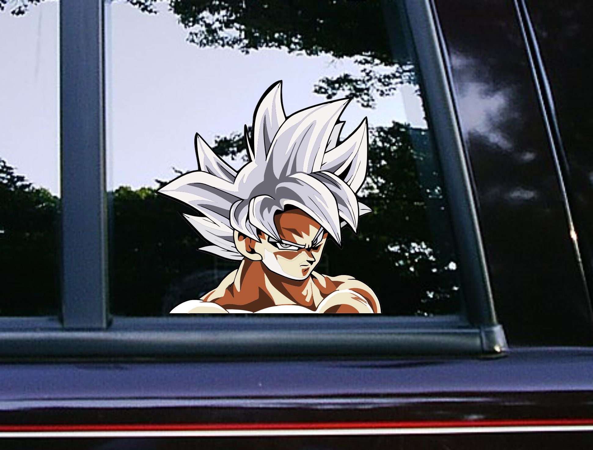 Goku Ultra Instinct Peeker