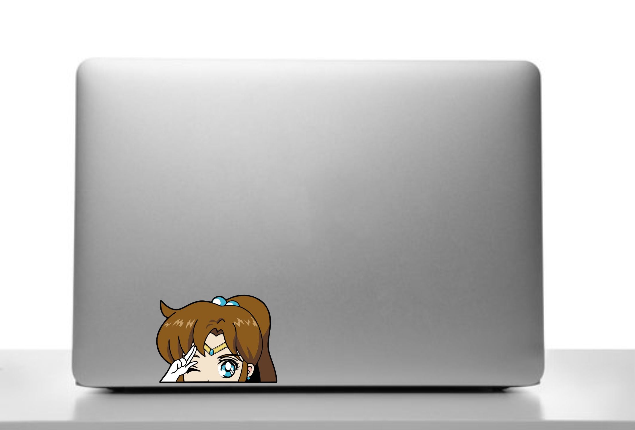 Sailor Jupiter Peeker