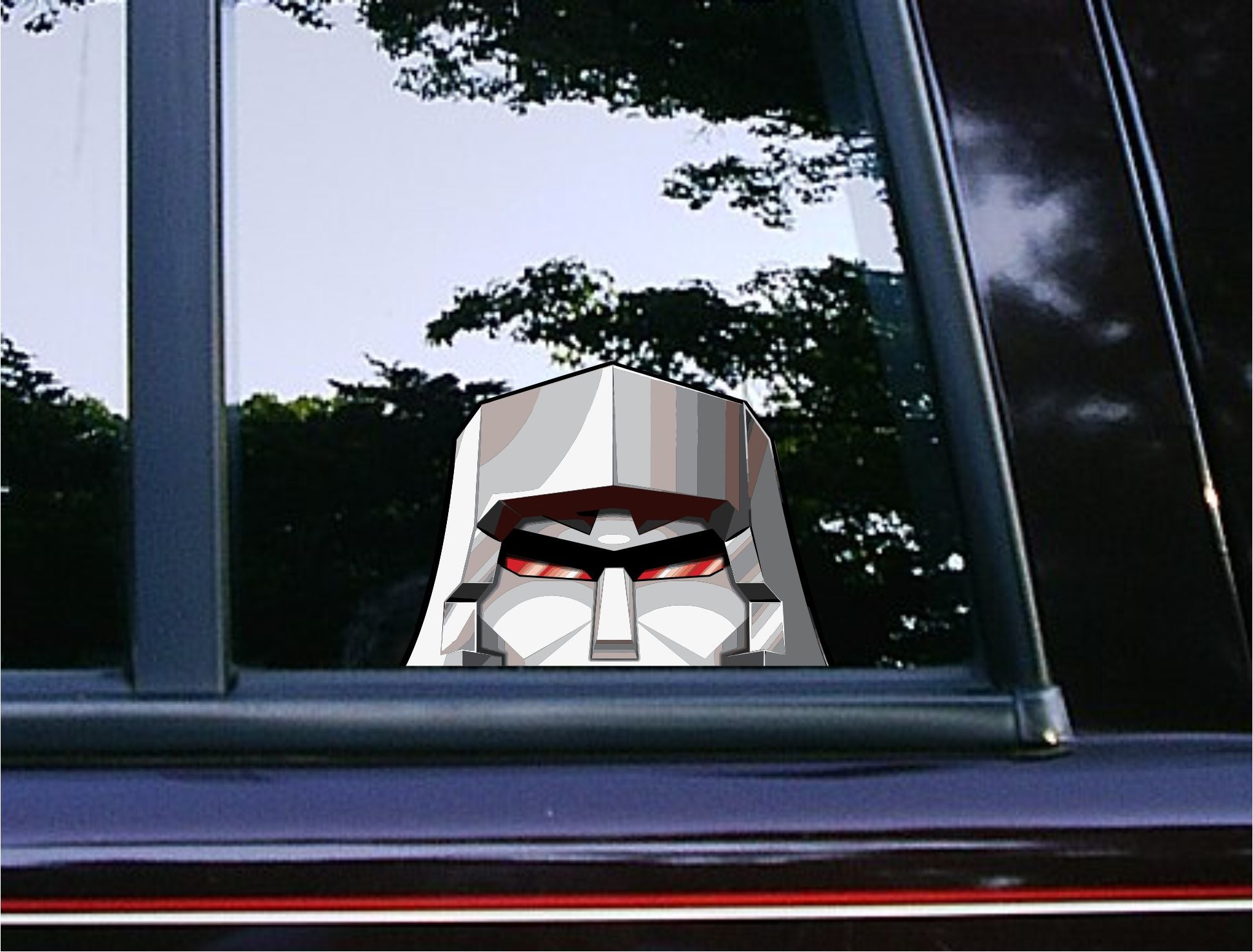 Megatron Peeker