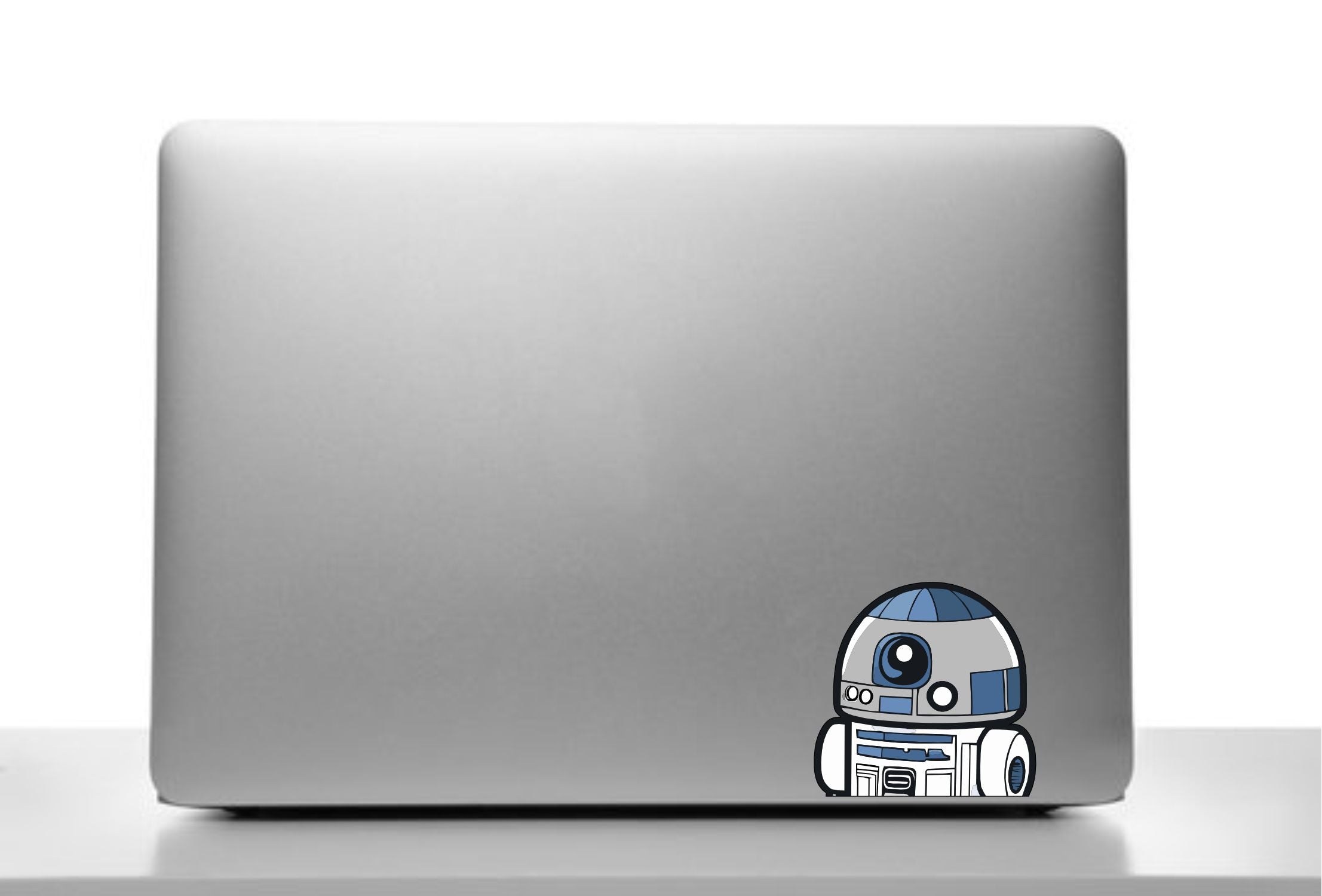 R2 D2 Peeker