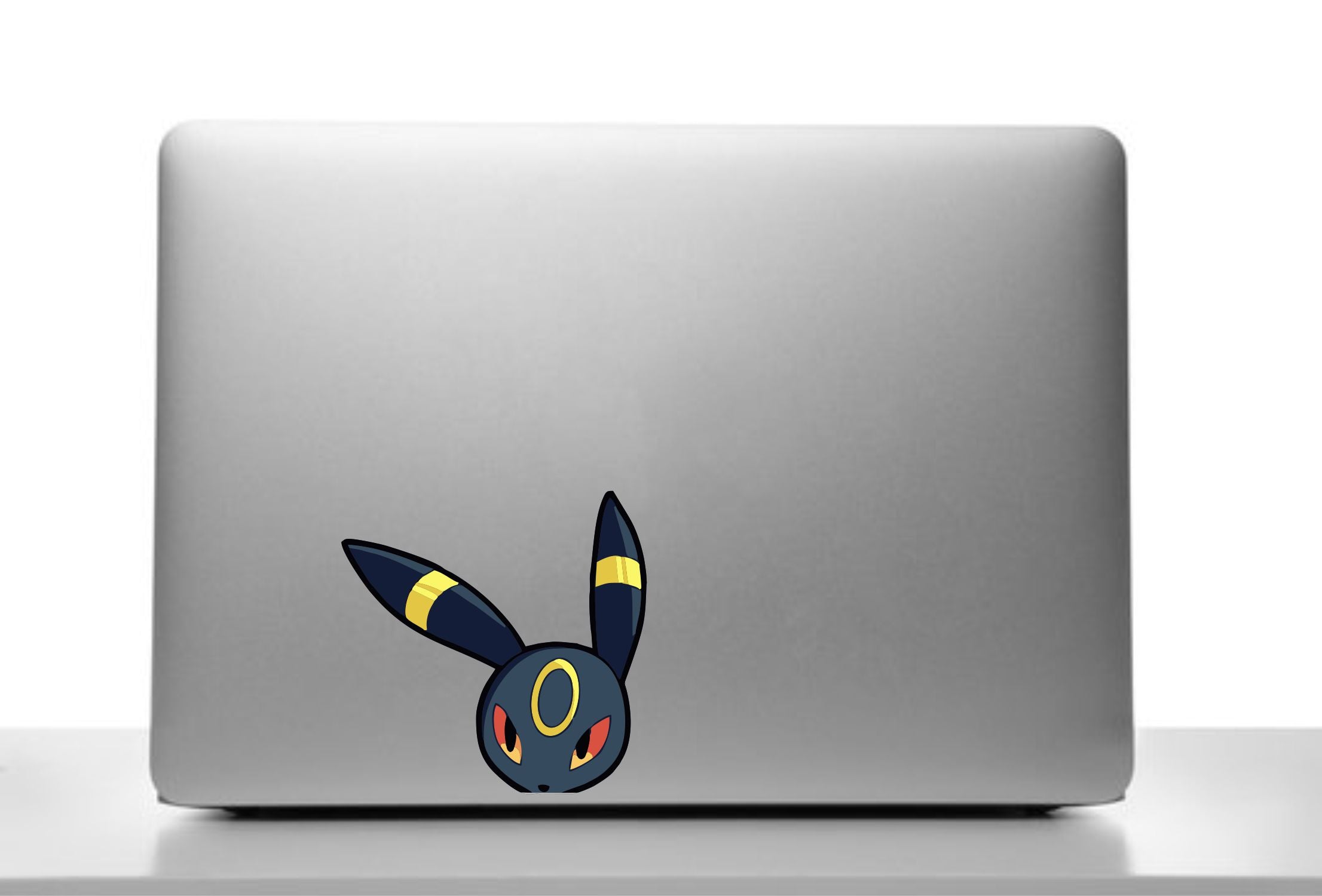 Umbreon Peeker